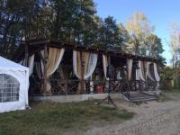 Беседка на берегу Невы (пос. им. Морозова)